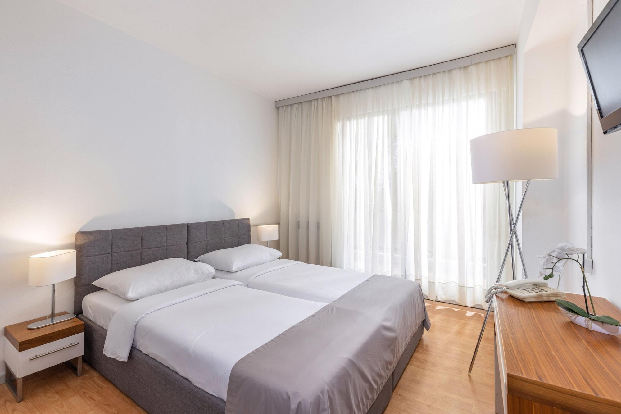 Hotel Zagreb ツリクヴェニツァ エクステリア 写真