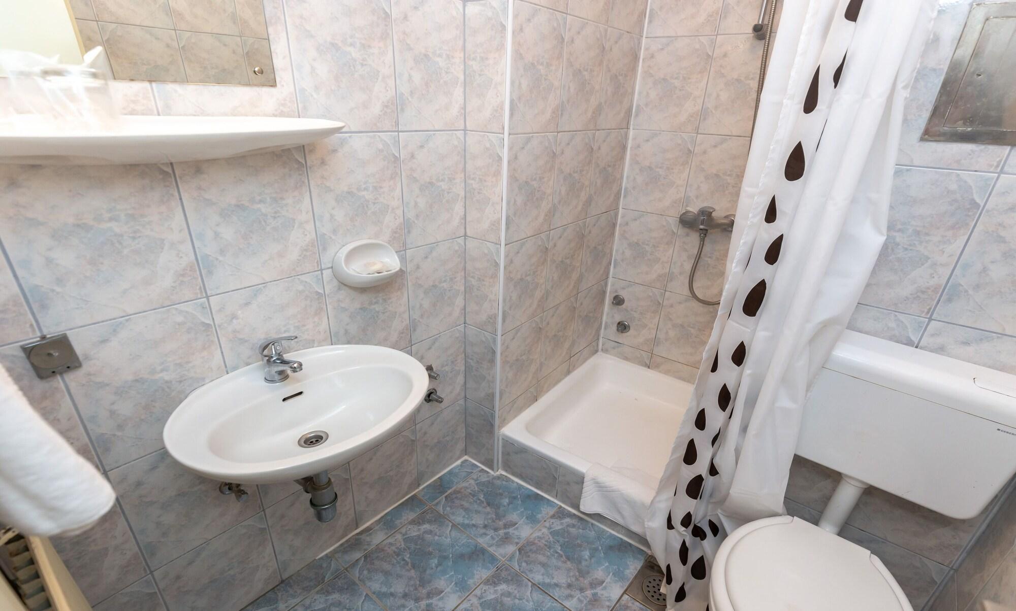 Hotel Zagreb ツリクヴェニツァ エクステリア 写真