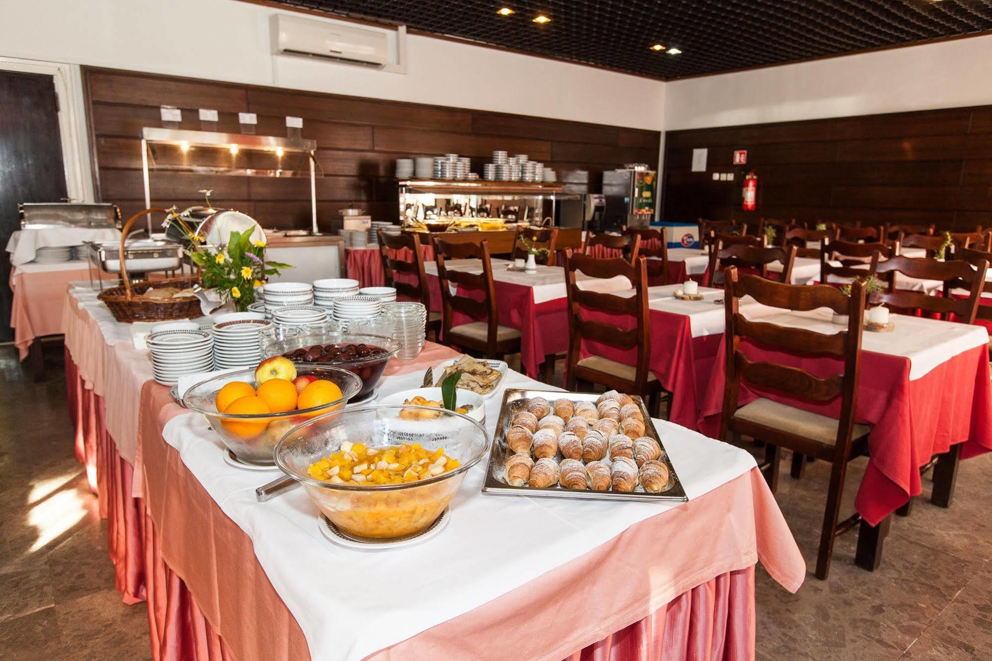 Hotel Zagreb ツリクヴェニツァ エクステリア 写真